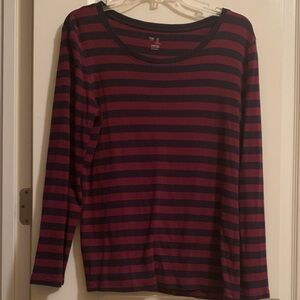 GAP Women's Long Sleeve Striped Tee - Red and Black
